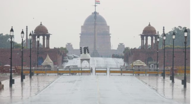 “South Block exterior heritage building New Delhi – conservation work underway”