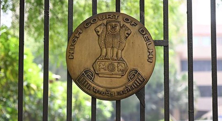 Delhi High Court law students attendance ruling