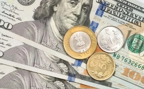 Indian rupee and US dollar currency notes representing forex market movement.