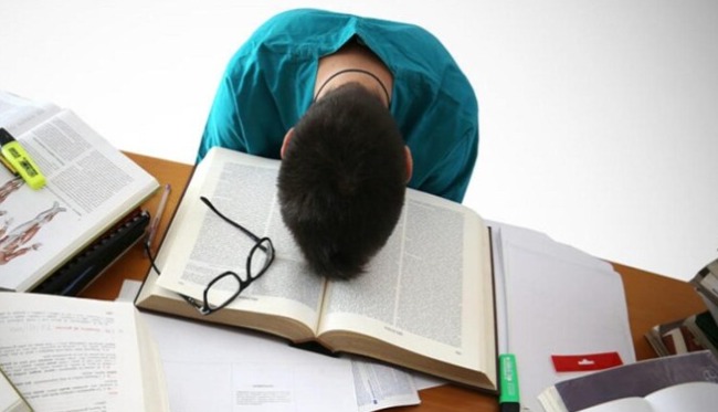 Tribute to NEET aspirant highlighting exam stress awareness