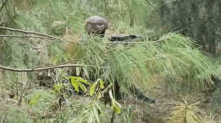Indian Army soldiers during Operation Pimple encounter in Kashmir to stop infiltration