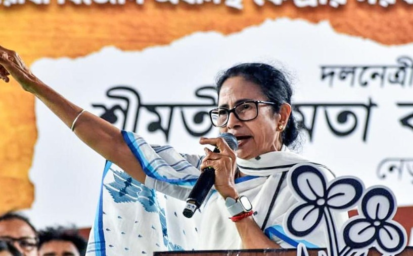 Election controversy in West Bengal after SIR forms distributed on streets, complaint filed with poll body