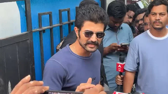 Vijay Deverakonda questioned by ED over online betting promotions