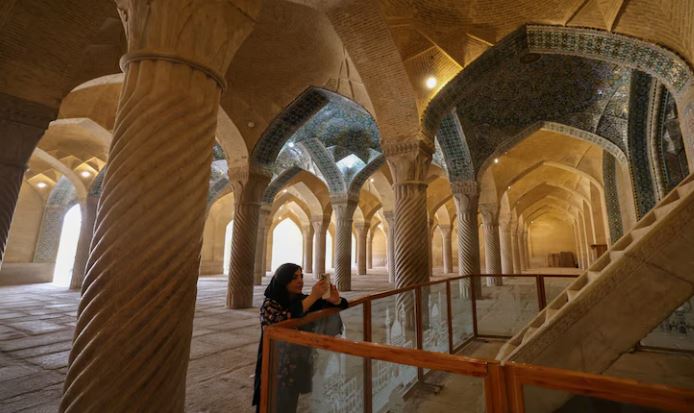 Iran suspends visa-free entry for Indian travelers due to fraud and kidnapping concerns