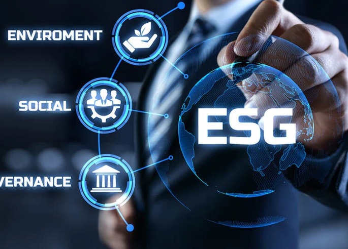 Illustration of ESG mutual funds focusing on environmental, social, and governance investing factors