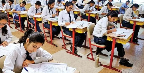 Students downloading BSEB Bihar Board dummy admit card 2026