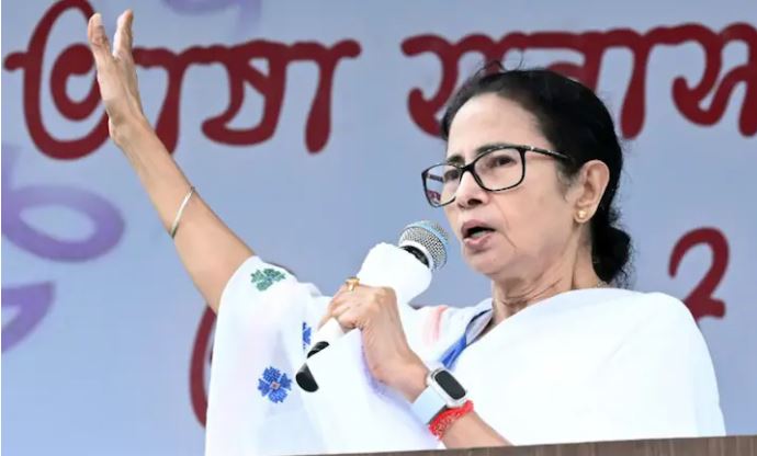 Mamata Banerjee addressing public meeting on BJP’s 2026 election strategy