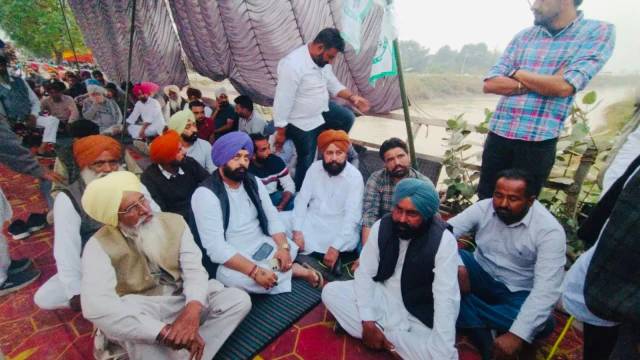 Growing public anger against AAP government in Punjab as farmers and villagers protest governance issues.