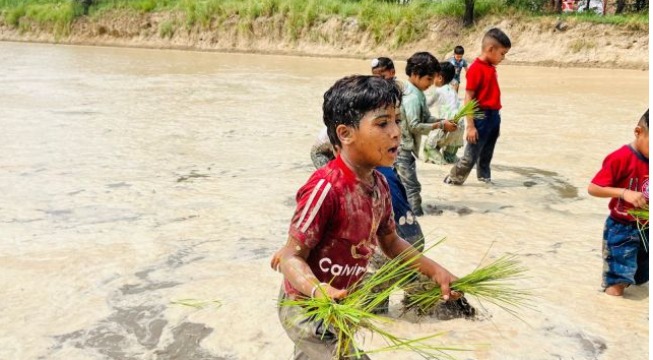 Students in a rural Punjab primary classroom using Finland-inspired happiness-first learning methods.