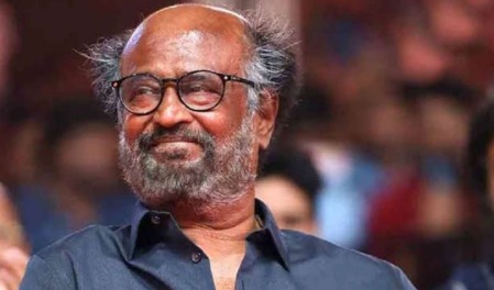 Rajinikanth receiving Lifetime Achievement Award at IFFI 2025 Closing Ceremony.